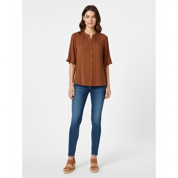 Banana Republic Tops - Banana republic brown crêpe short sleeve blouse, button-down rayon Large